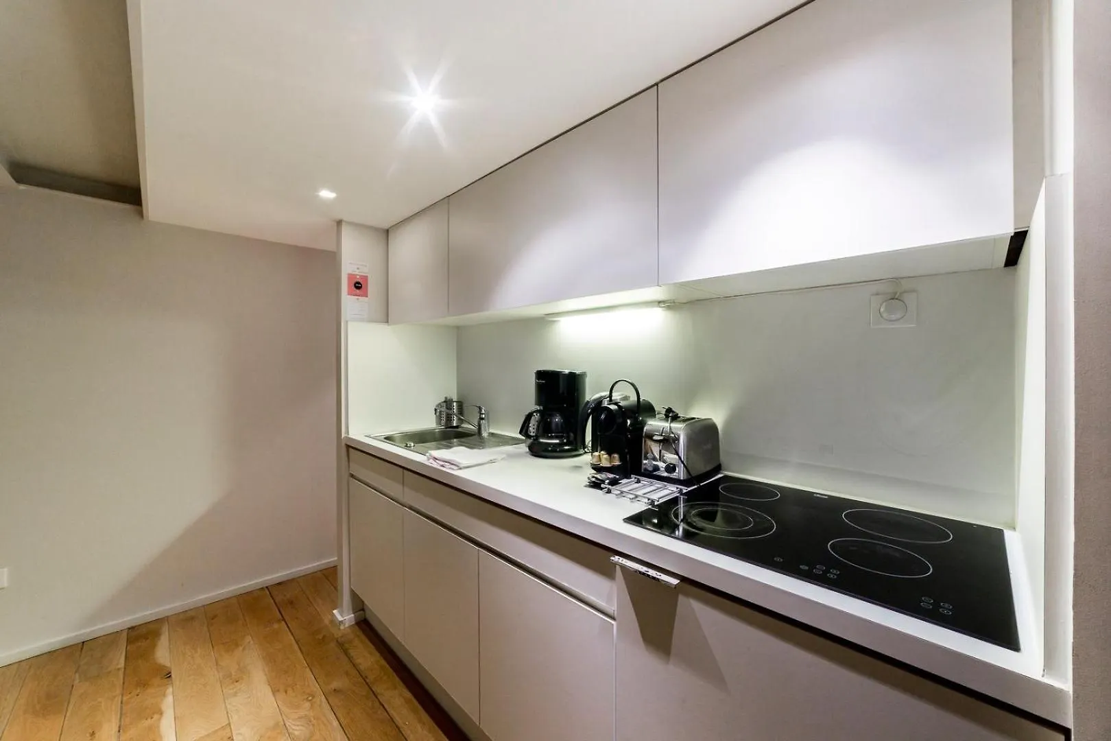 Le Duplex Du Change - Lyon Ail Francia